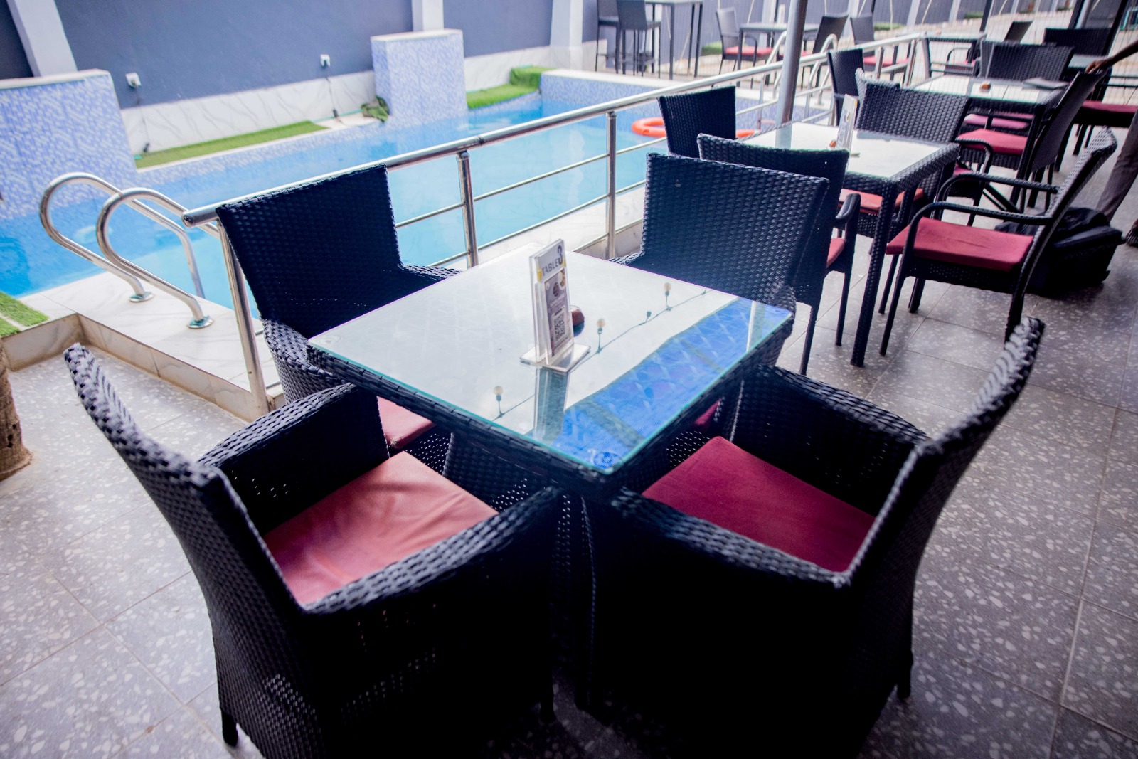 Bar 7